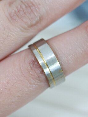 BR2 7mm Gold Edge Center Polished Men/Women Fashion Wedding Band Ring Stainless